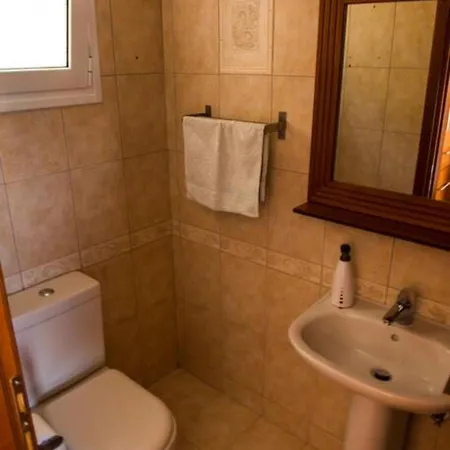 Апартаменты Seaside 2br Айя-Евфимия